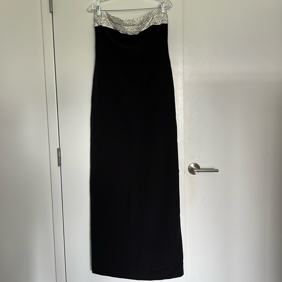 LBV Dresses & Skirts - Black Strapless Gown with Crystal Embellishment Size 8